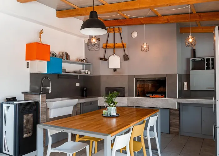 La Casa Semesterbostad